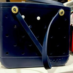 Bogg bag, never used